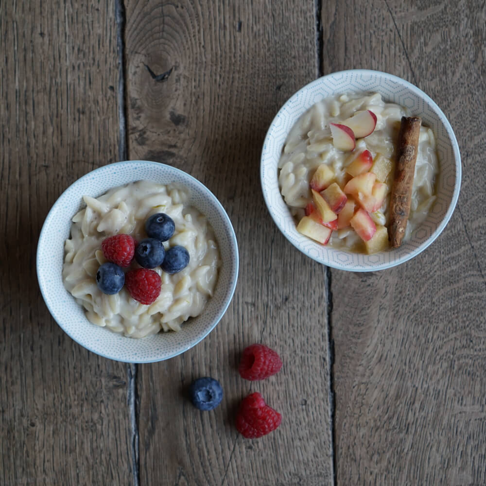 0262-Nudelreis mit frischen Beeren